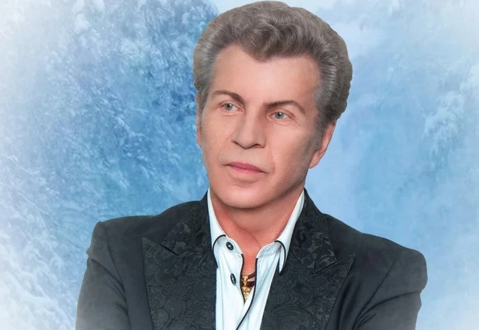 Могила народного артиста Беларуси Ярослава Евдокимова вся в цветах после дня его рождения, который был 22 ноября. Фото: vk.com/evdokimovyaroslav22