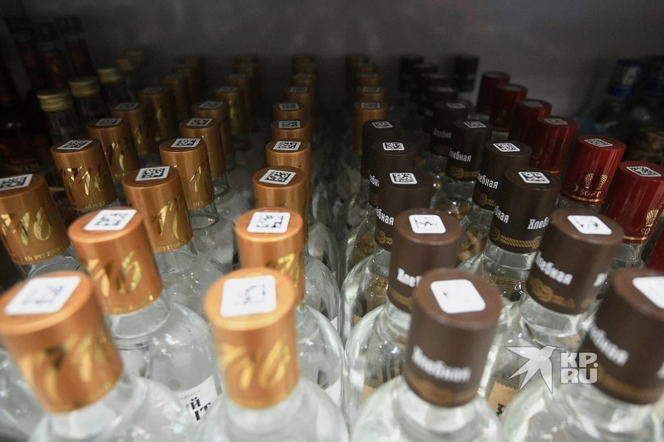 Свердловские власти не планируют ограничивать продажу алкоголя