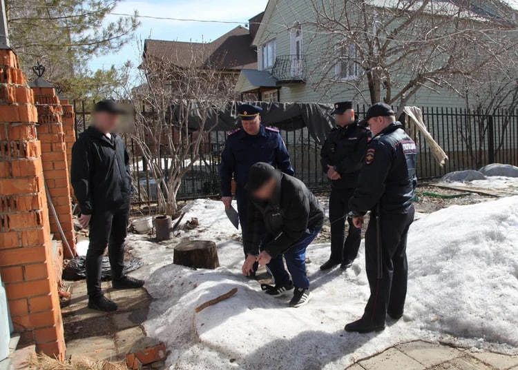 Сначала разобрался с женой, а потом с любовницей. В Оренбурге суд отправил в тюрьму обвиняемого в заказных убийствах предпринимателя