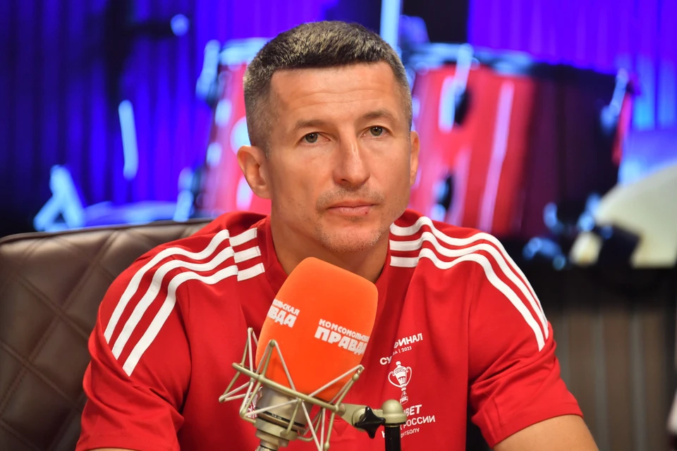 «Изо всех сил держусь»: бывший муж певицы Началовой Алдонин раскрыл подробности своего лечения от рака