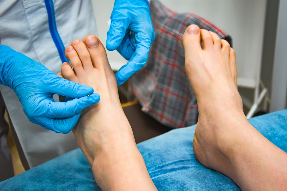 Выходец из ближнего зарубежья принимал больных в арендованном кабинете