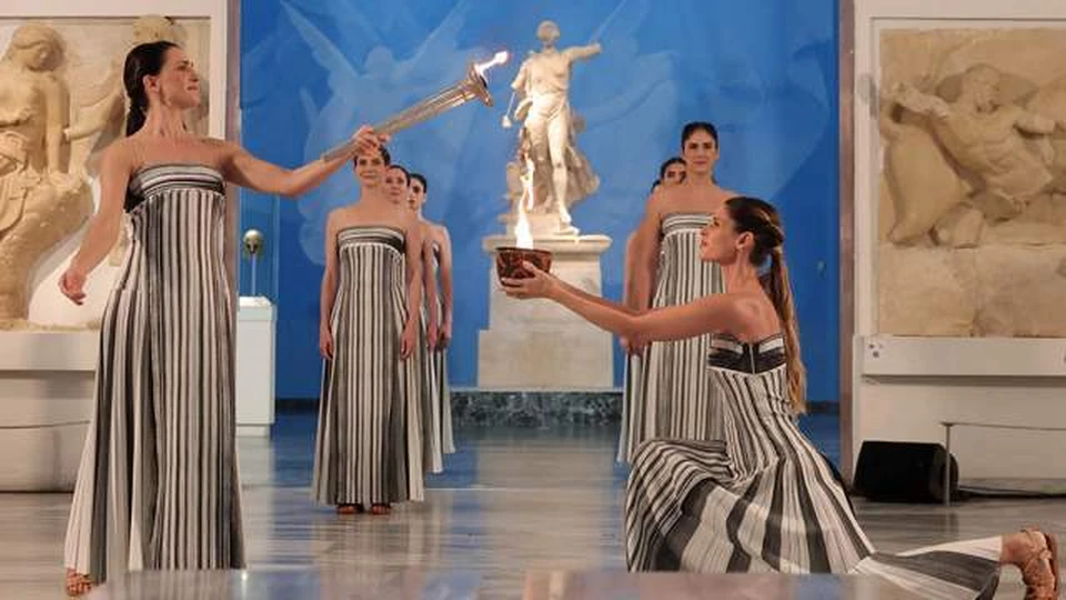 Олимпийский огонь зимних Игр-2026 зажгли в Греции. Фото:соцсети