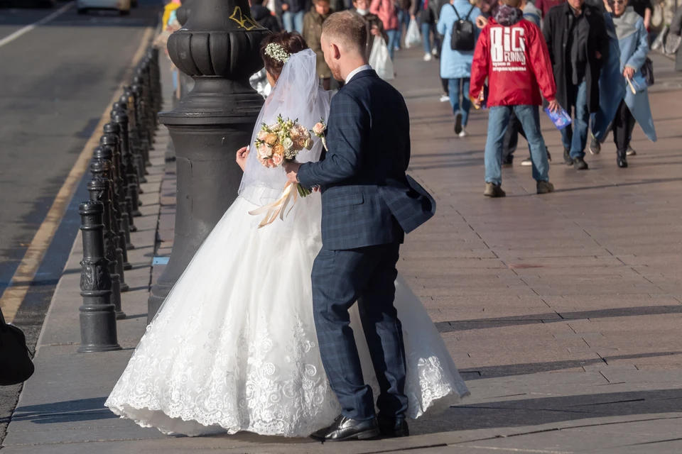 Прокуратура района направила в суд иск о признании брака недействительным.