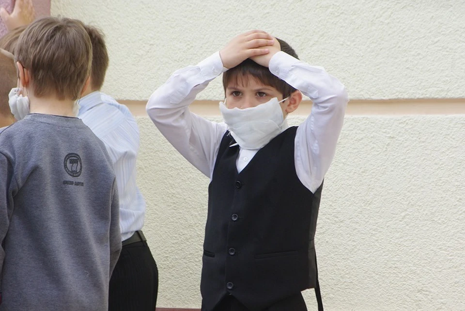 Больше десяти классов в Крыму закрыли на карантин из-за ОРВИ