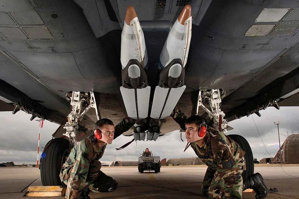 24 ноября во время удара по лидерам «Хезболлы» в Ливане израильская авиация сбросила восемь бомб GBU-39/B, и одна из них не взорвалась. Фото: af.mil/wikimedia.org