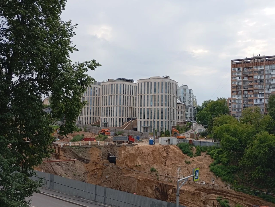 Еще 1,5 млрд рублей направят на возведение террасного парка в Почаинском овраге.