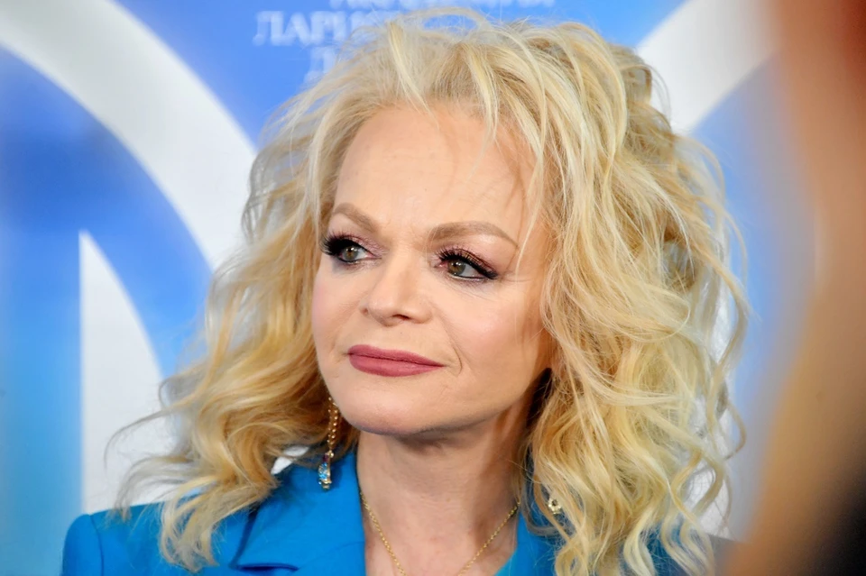 «Зрители встретили сдержанно»: Лариса Долина впервые вышла на сцену после скандального интервью