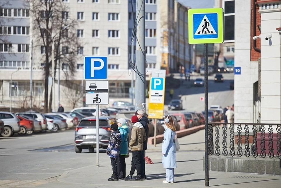 Новые таблички появятся на дорогах ЛНР в 2026 году