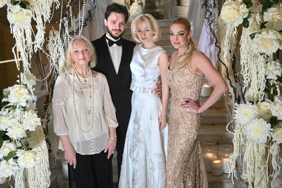 Дочь Анастасии Волочковой после свадьбы переехала в Санкт-Петербург