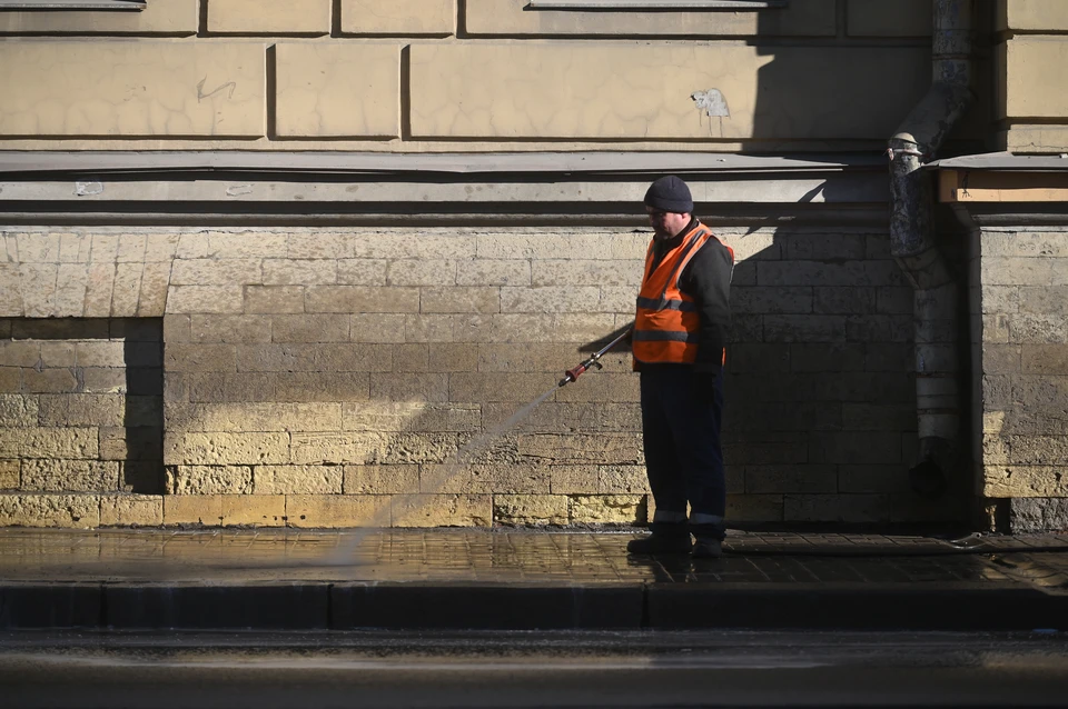 На Буденновском проспекте в Ростове отремонтировали 480 квадратных метров тротуара.