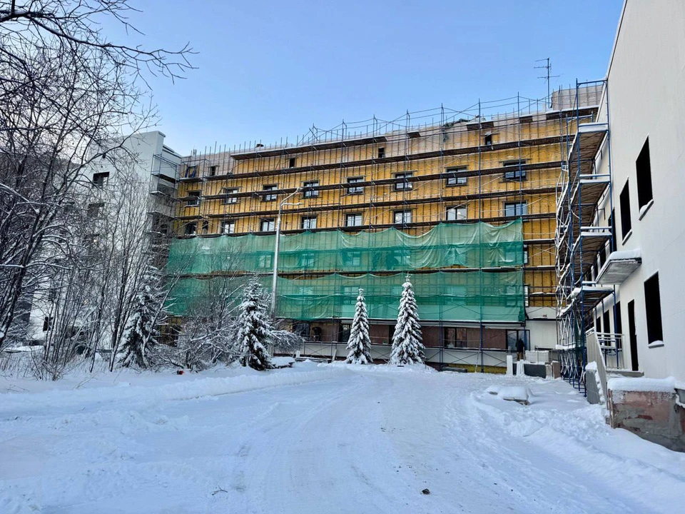 Ремонт ведется по графику и должен завершиться в 2026 году. Фото: Правительство Мурманской области