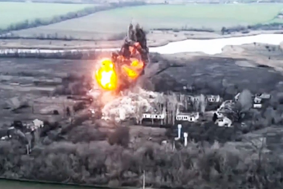 При освобождении села Зеленое аэроразведка вела ребят буквально за руку