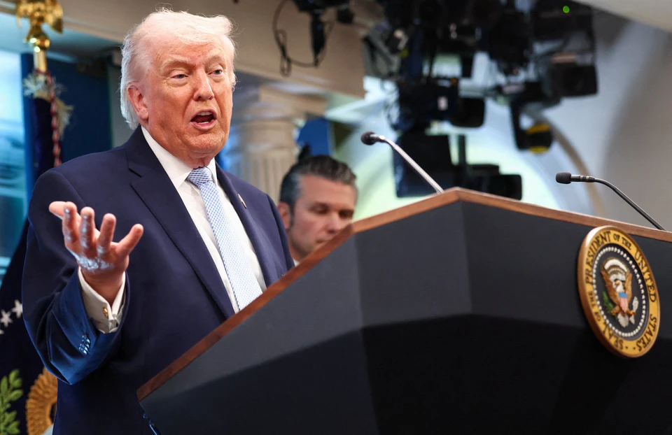 Трамп назвал незаконным призывы к иранцам выстраивать живые щиты вокруг объектов энергетики.