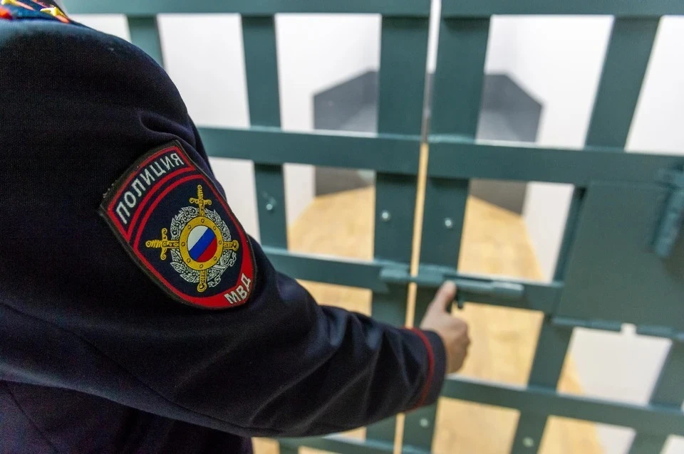 Кировчанин избил мужчину и отобрал у него телефон за 25 тысяч рублей