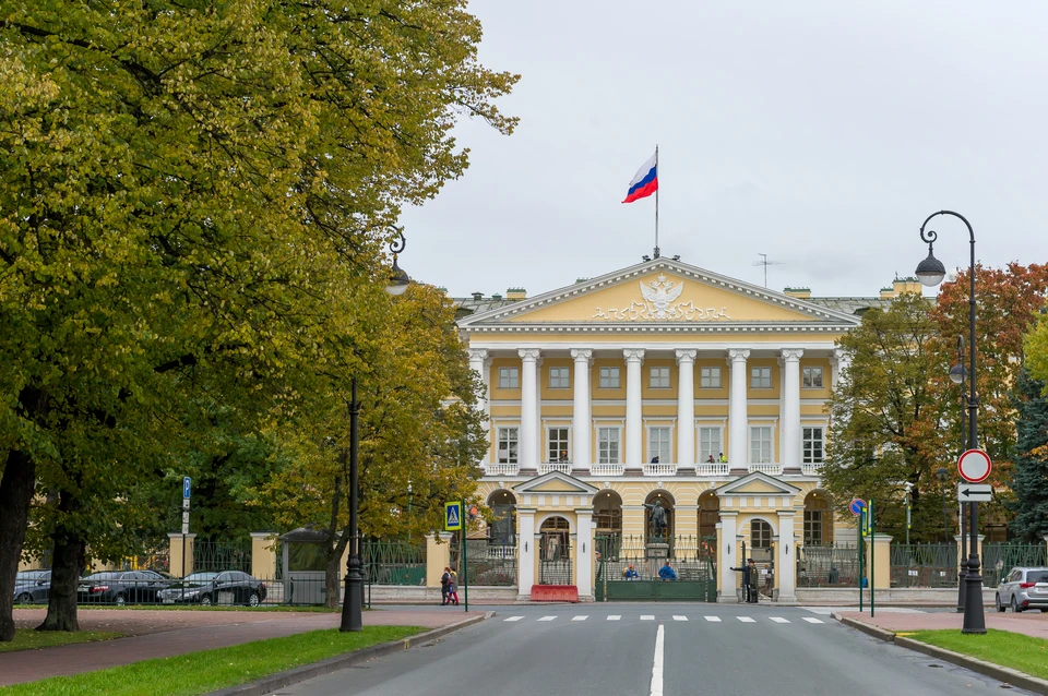 Доход Петербурга составил 32,3 процента от годового плана.
