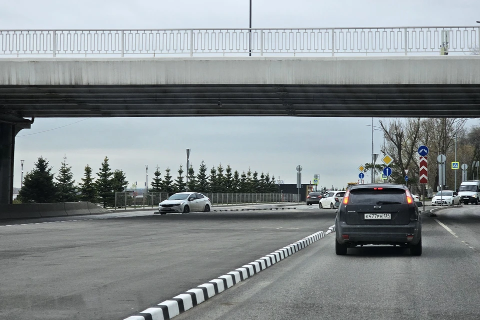 Платные парковки займут почти всю Нулевую продольную