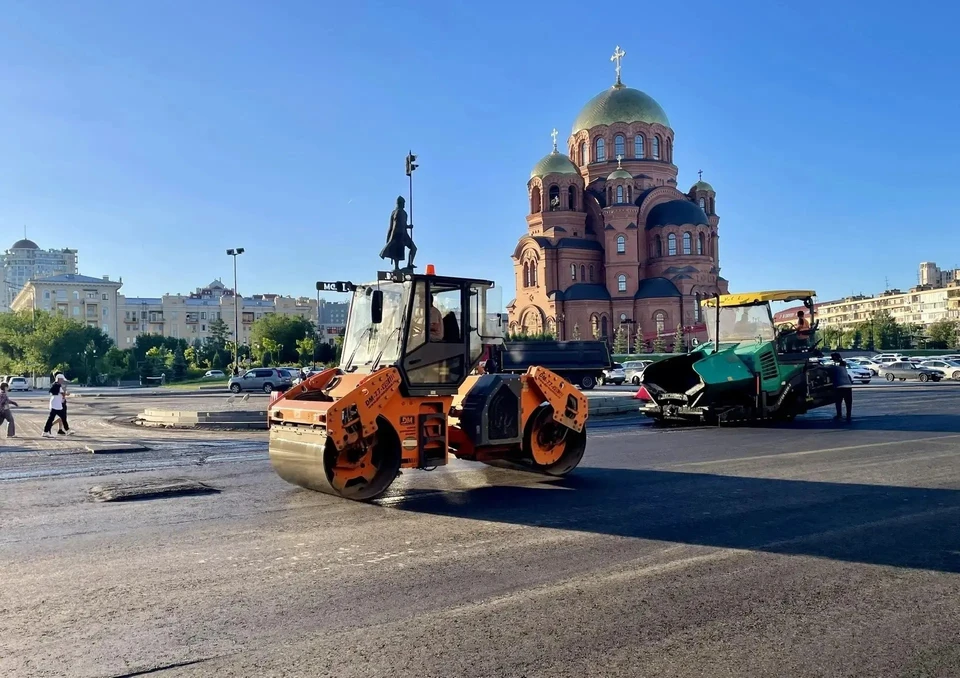 На площадь снова съедется дорожная техника.