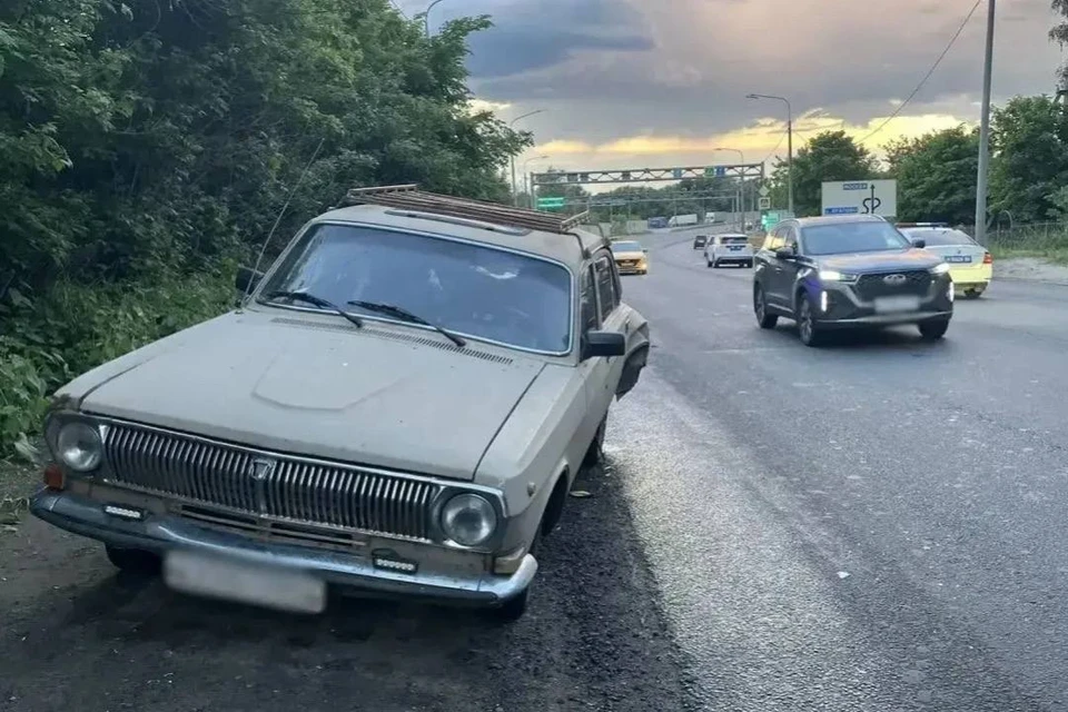 На автодороге М5 «Урал» столкнулись грузовик и Волга. Фото: УМВД по Рязанской области