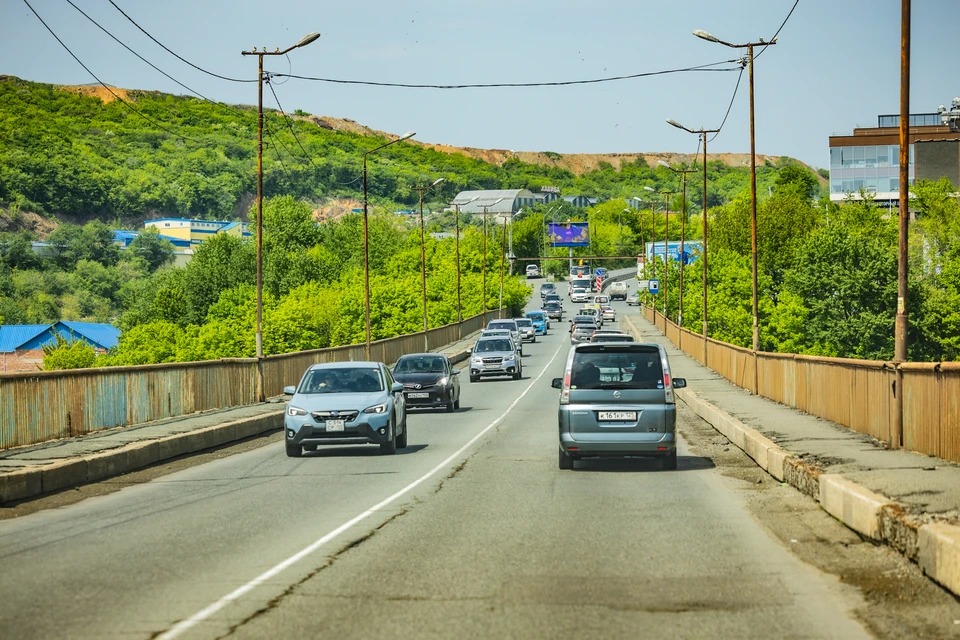 Старый мост нуждается в замене. Фото: Владимир Нестеров/vlc.ru
