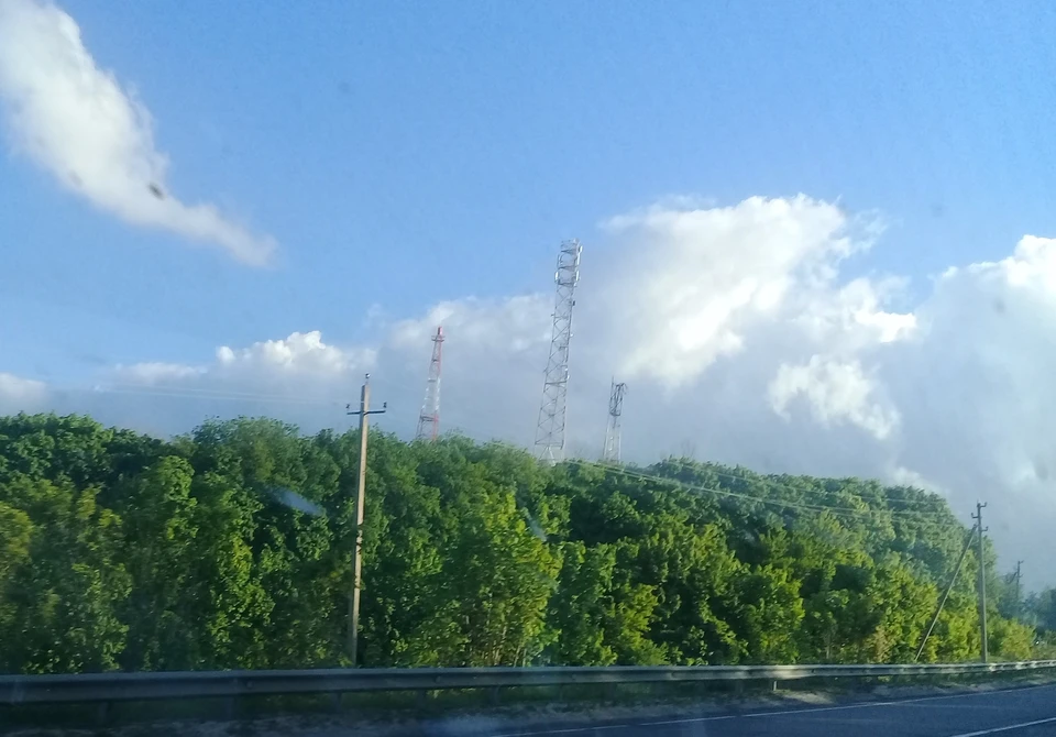 В 12:04 29 мая в Борисовском, Краснояружском, Ракитянском и Грайворонском округах объявили ракетную опасность.