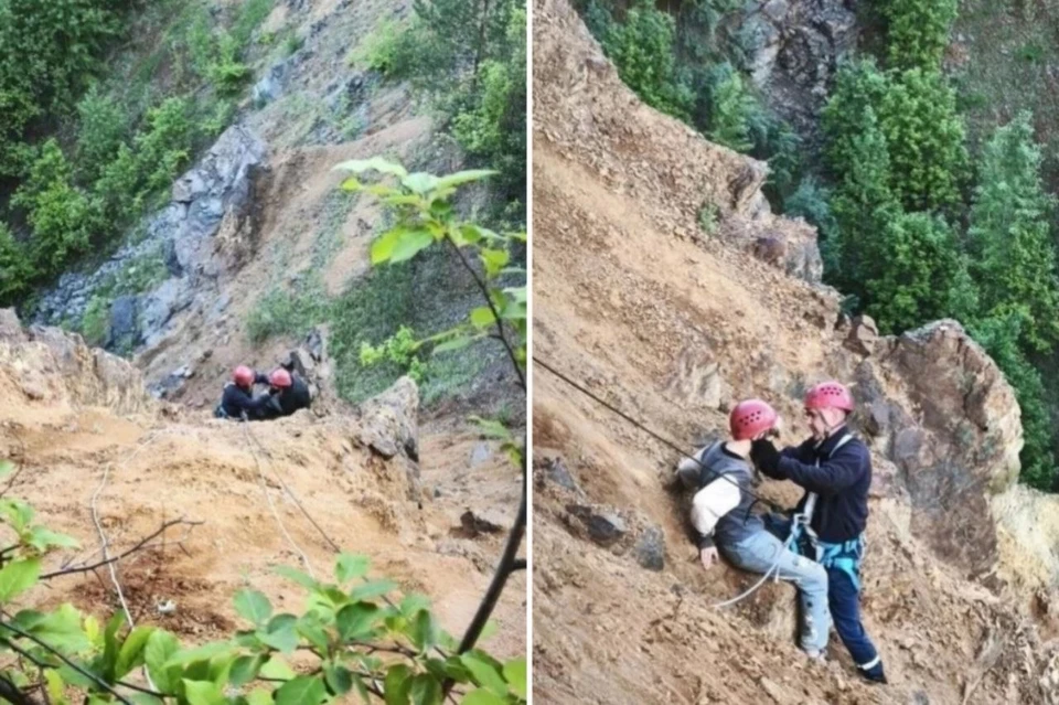 Спасатели вытащили подростков из карьера шахты. Фото: Владислав Пинаев
