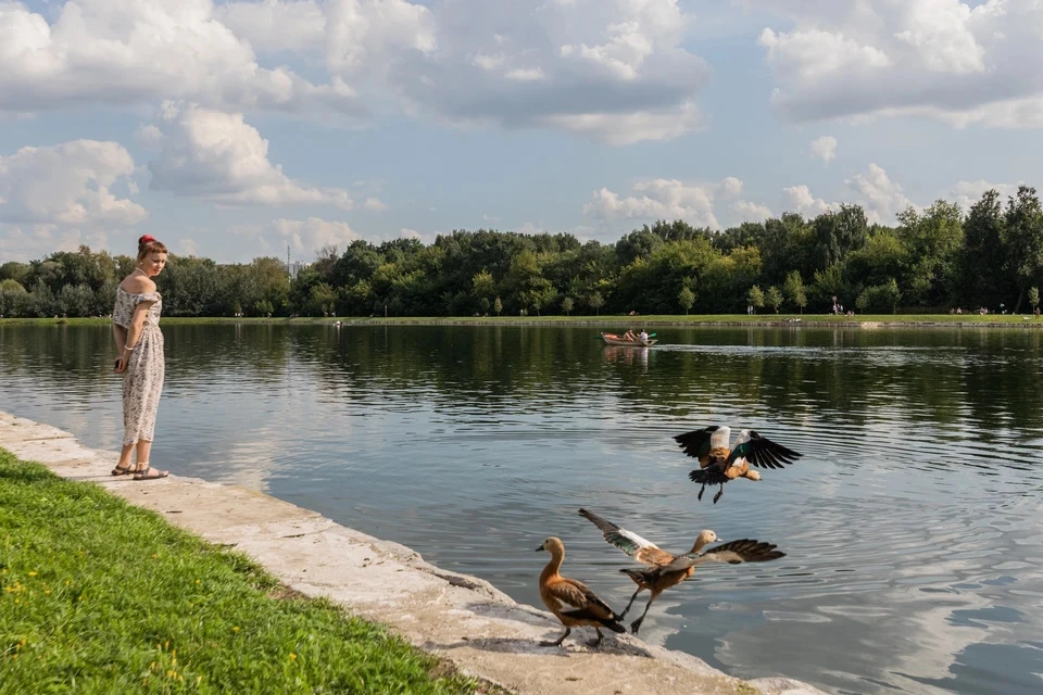 В Москве спасатели усилили патрулирование городских водоемов из-за жары