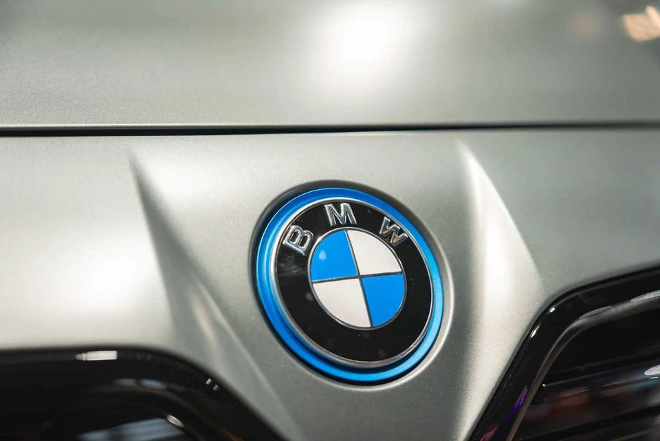 «Автотор»: Выпуск автомобилей BMW в Калининграде был остановлен в 2022 году. NorthSky Films / Shutterstock.com / Fotodom.