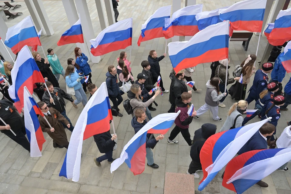 С 1992 года День России стал праздничным