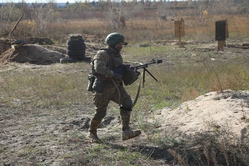 Бойцы ВС РФ рассказали об освобождении Роскошного в ДНР (архивное фото)