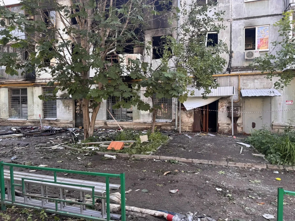 По предварительным данным, в доме произошел хлопок газа