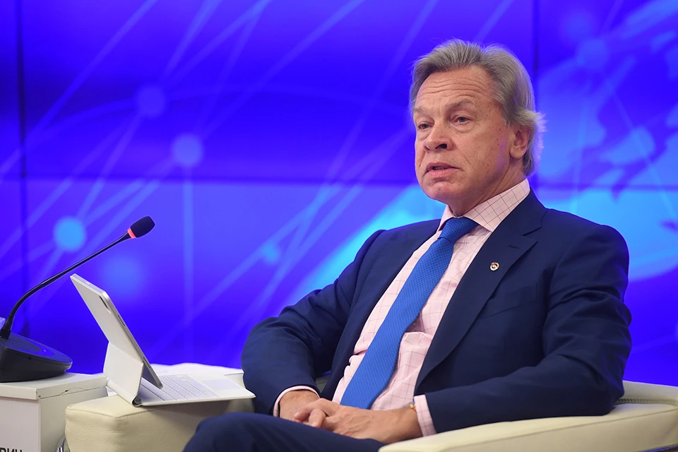 Михаил Пушков считает, что Запад простит Киеву героизацию нацизма.