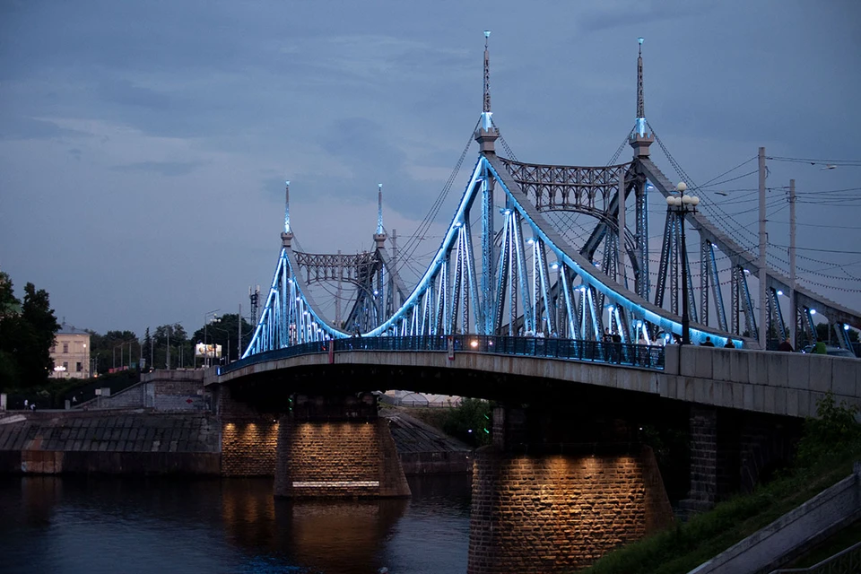 Летняя Тверь, вид на Старый мост