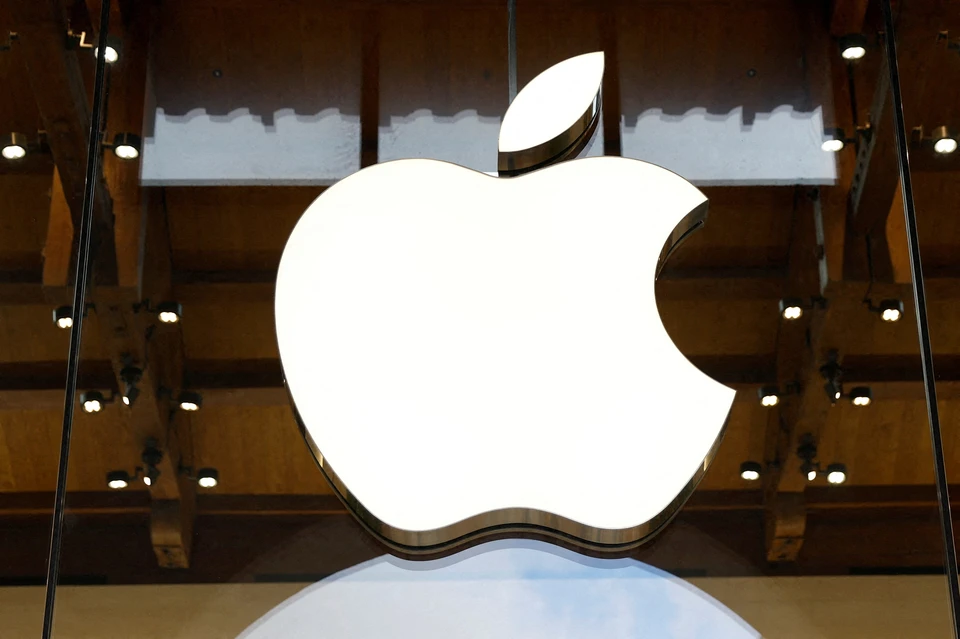 Минцифры сочло удаление VK из App Store политически мотивированным решением