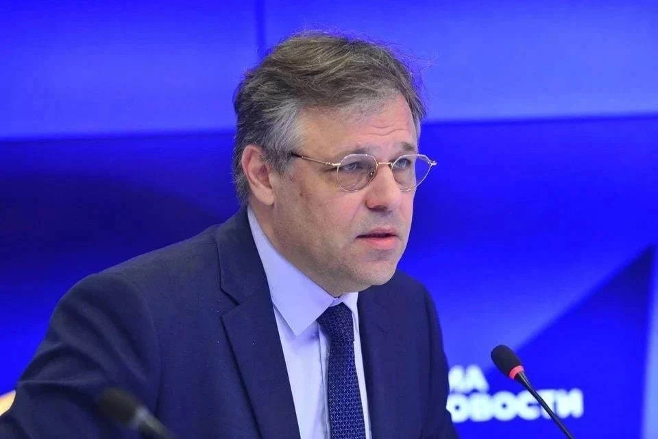 Мирошник предложил помянуть Конституцию Украины, так как Киев постоянно игнорирует собственный основной закон.