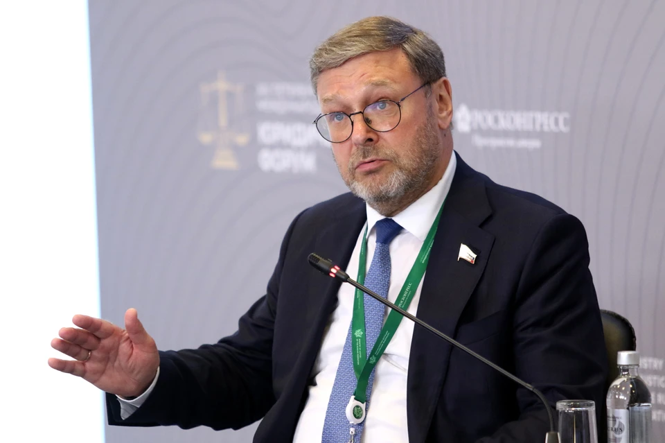 Сенатор Косачев назвал угрозы Зеленского в адрес Белоруссии серьезными. Фото: Maksim Konstantinov/GLOBAL LOOK PRESS