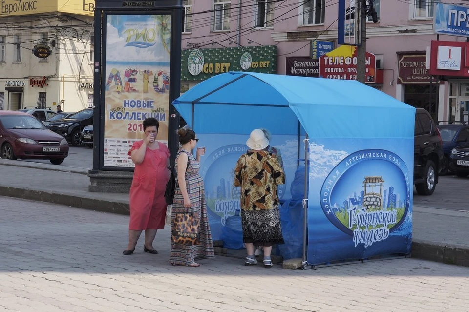 В Туле из-за 27-градусной жары открылись дополнительные точки бесплатной раздачи воды