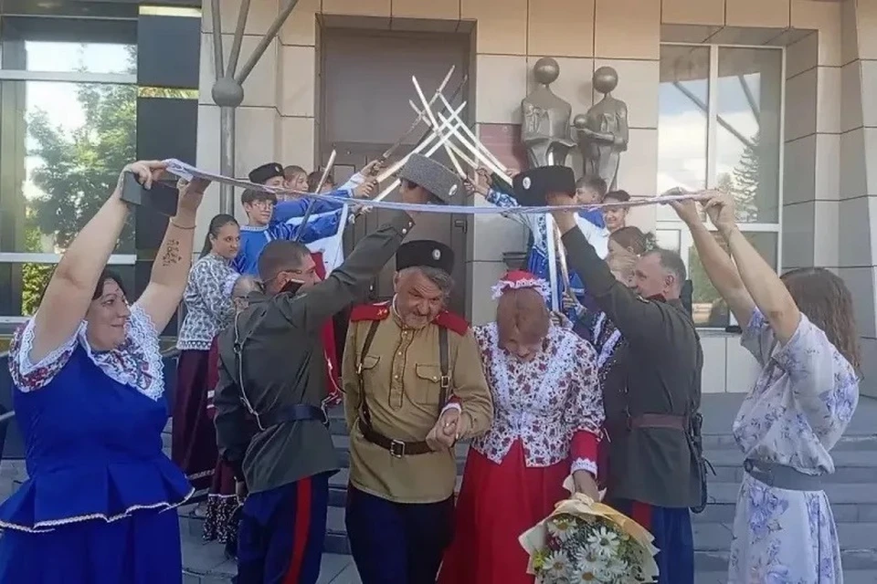 Свадьба в казачьем стиле. Фото: управлении юстиции Алтайского края