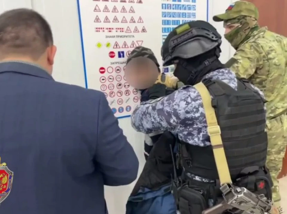 В отношении мужчины уже возбуждено уголовное дело. Фото: УФСБ России по Оренбургской области