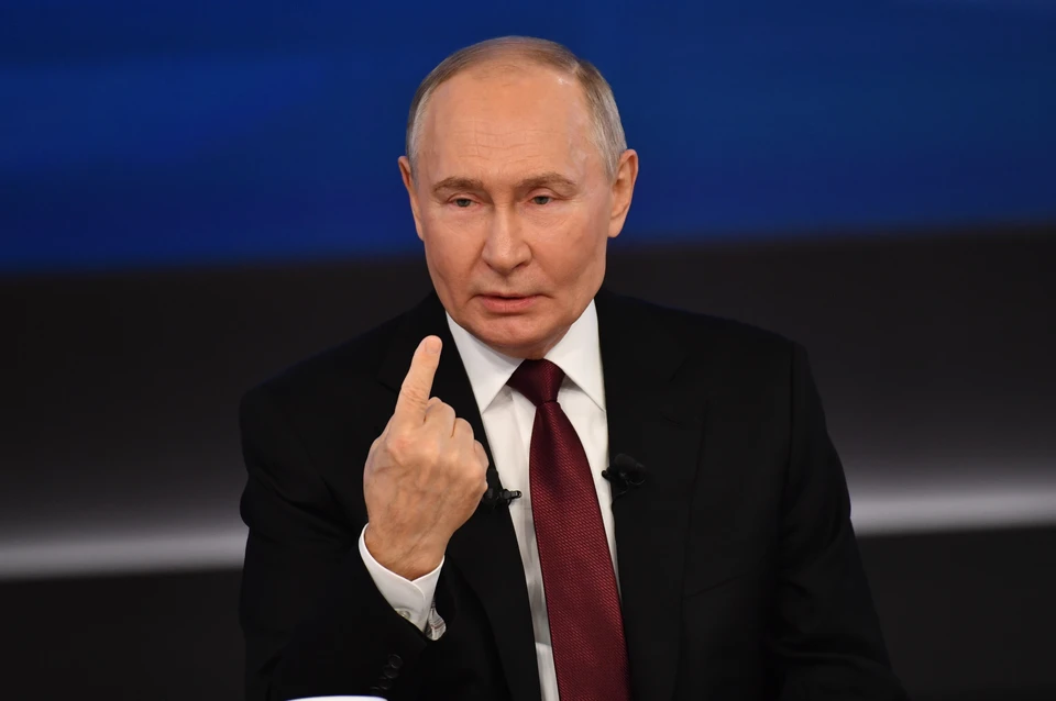 Путин отметил, что давление западных стран не мешает России развиваться