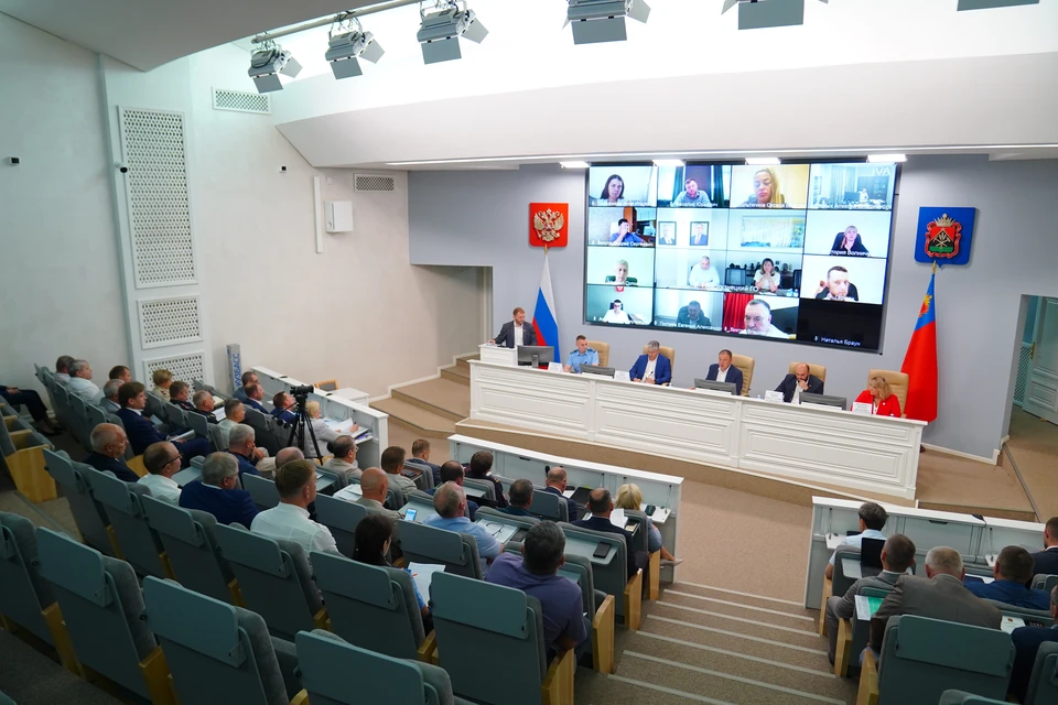 Губернатор Кузбасса сообщил о ситуации на топливном рынке.
