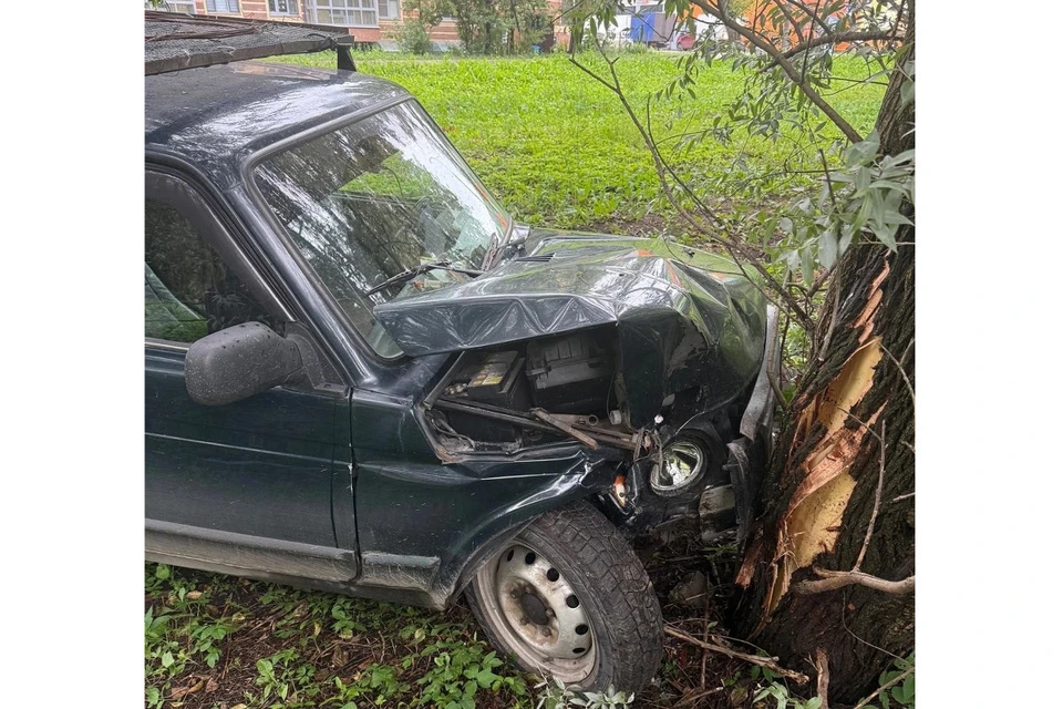 "Нива" пострадала не меньше других.