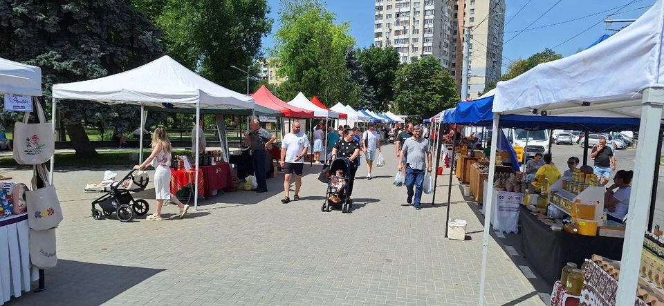 Такие ярмарки полюбились жителям столицы. Фото: Мэрия Кишинева