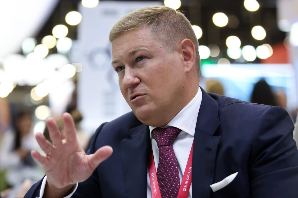 Президент Ассоциации компаний интернет-торговли (АКИТ) Артём Соколов. Фото: Петр Ковалев/ТАСС