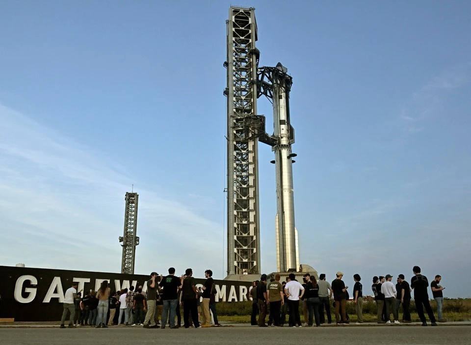 SpaceX успешно совершила 13-й тестовый запуск корабля Starship