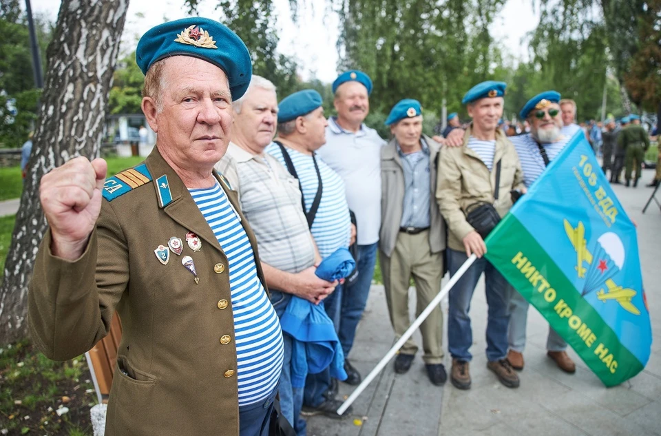 Официальное празднование Дня ВДВ в Перми начнется на улице Сибирской.