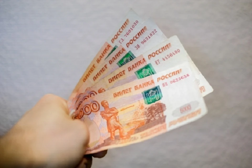 Ограничение на выезд помогло взыскать свыше 612 миллионов рублей