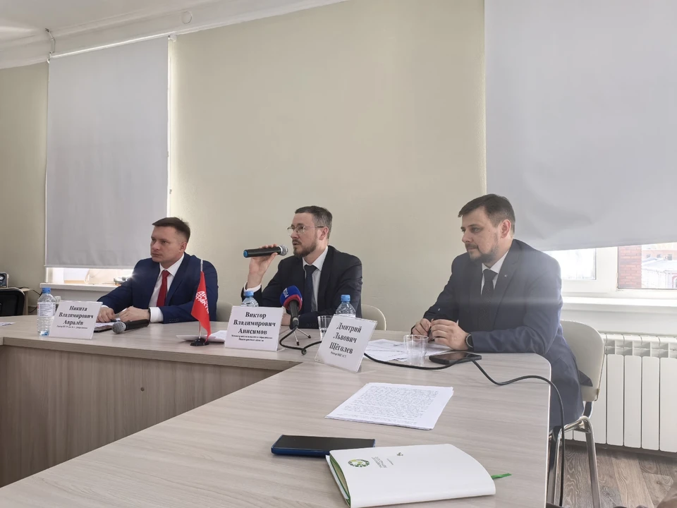 Платные места на экономику и юриспруденцию сократили в нижегородских вузах.