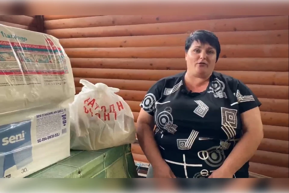 Продукты нижнесерогозцам передадут через волонтера Екатерину. Фото: Народный фронт Херсонской области