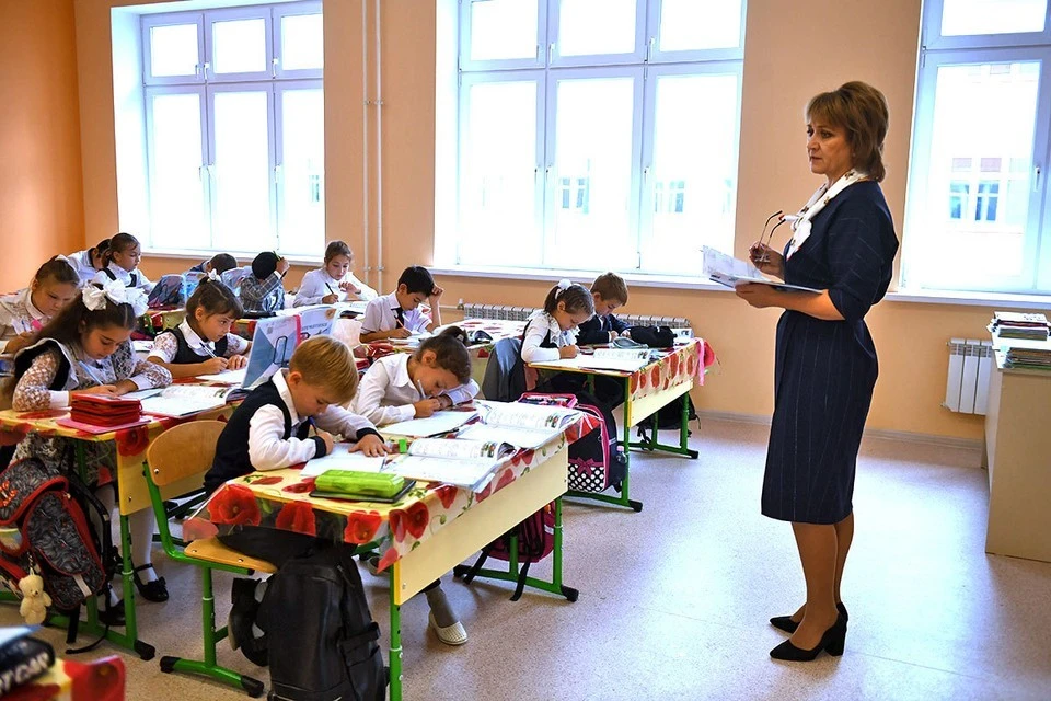 Минпросвещения: оценка за поведение не повлияет на допуск к ГИА