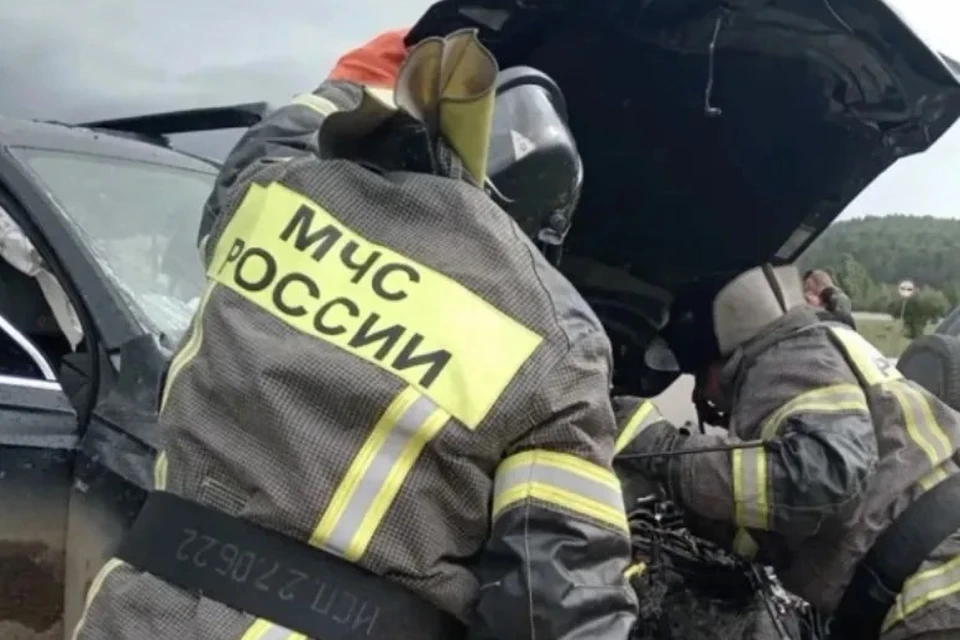 Спасатели 917 раз выезжали на ДТП в Иркутской области с начала 2026 года.
